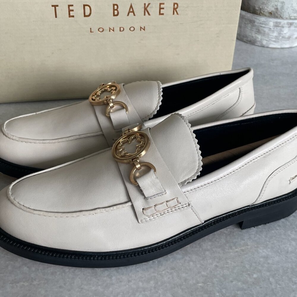 TED BAKER WOMEN'S DRAYANU MAGNOLIA ACCENT LOAFERS IN ECRU, SZ 40 - Picture 4 of 12